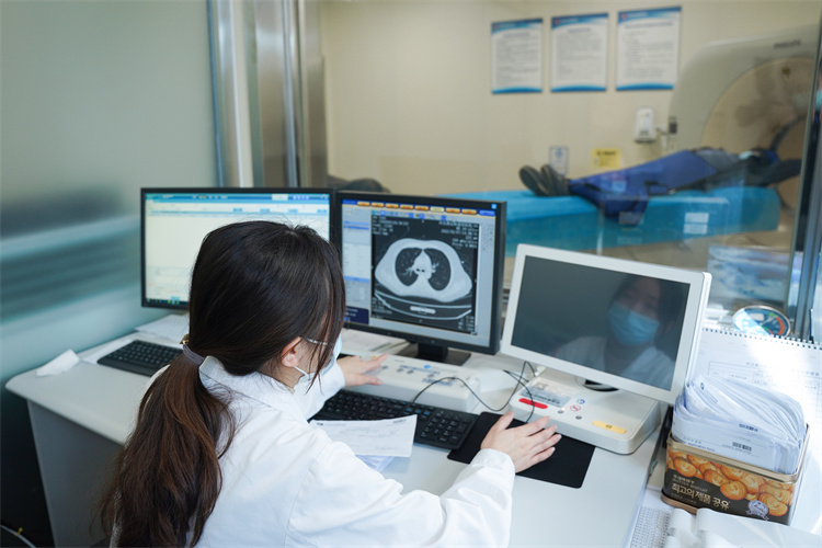 6221d4eb8aa80.jpg 6221d4eb8aa80.jpg