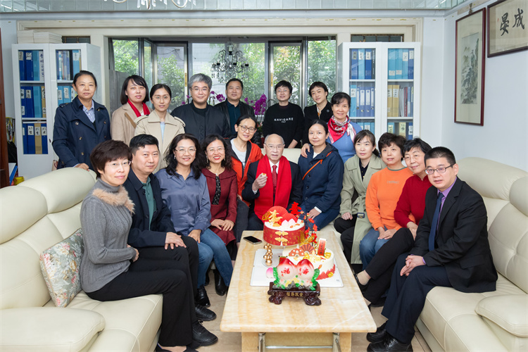 6360ba3fe0e3e.jpg 6360ba3fe0e3e.jpg