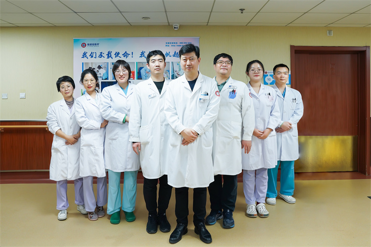 642e8471b3668.jpg 642e8471b3668.jpg