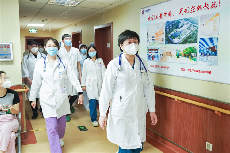 67b2adcf7f004.jpg 67b2adcf7f004.jpg