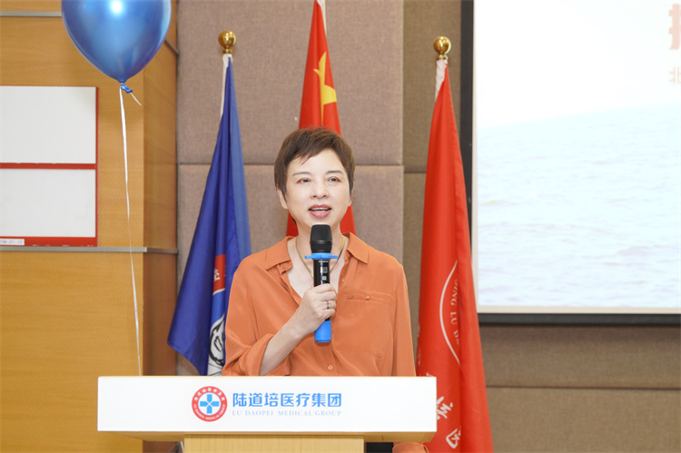 6878a33de5bd8.jpg 6878a33de5bd8.jpg