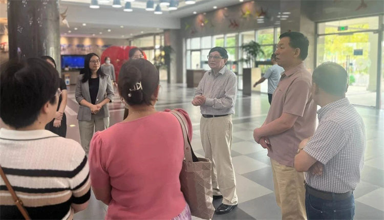 68a81f6d9c5b3.jpg 68a81f6d9c5b3.jpg