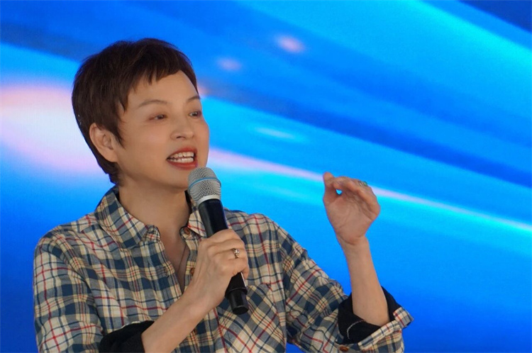 694b95b51a257.jpg 694b95b51a257.jpg